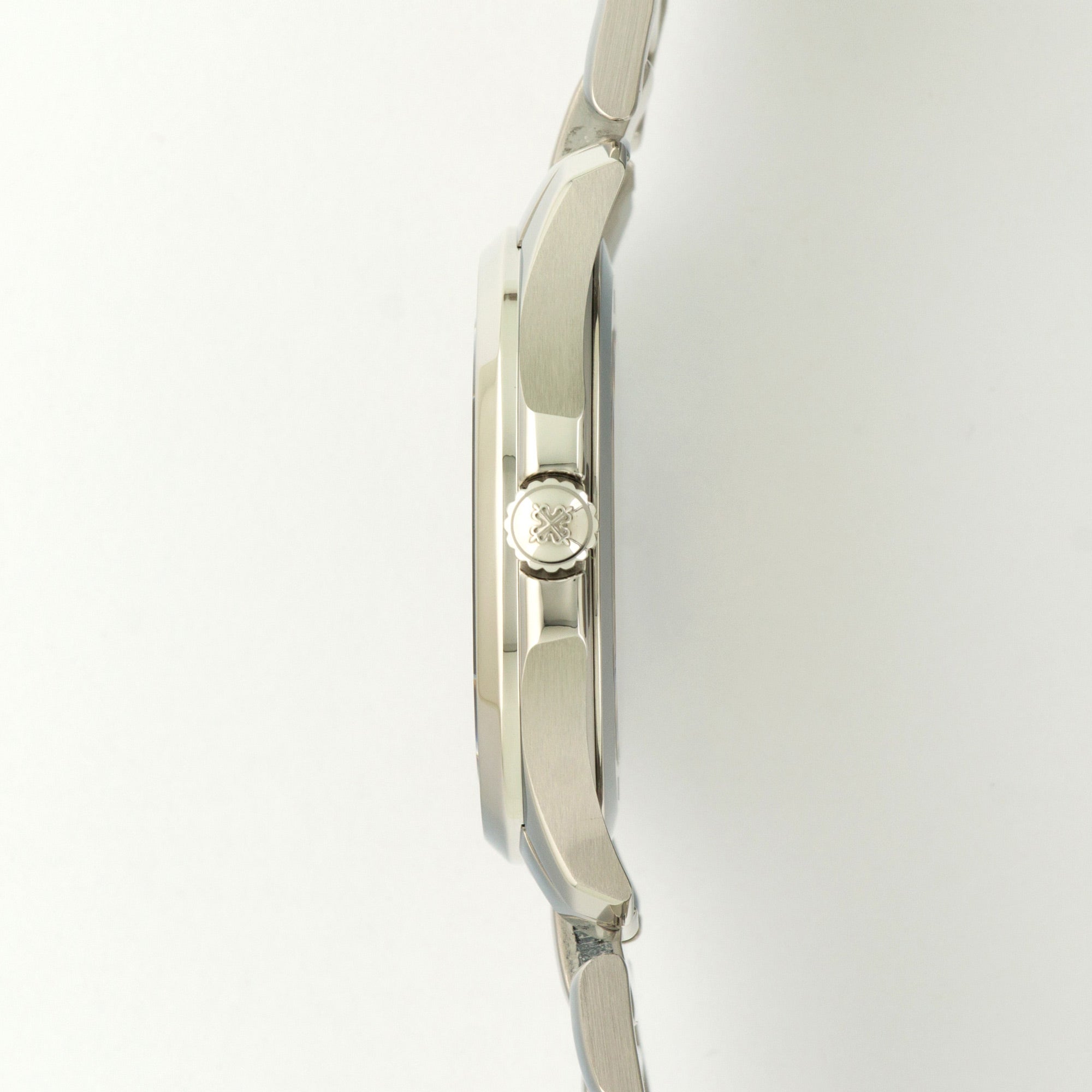 Patek Philippe - Patek Philippe Aquanaut Tiffany &amp; Co Watch Ref. 5167 - The Keystone Watches