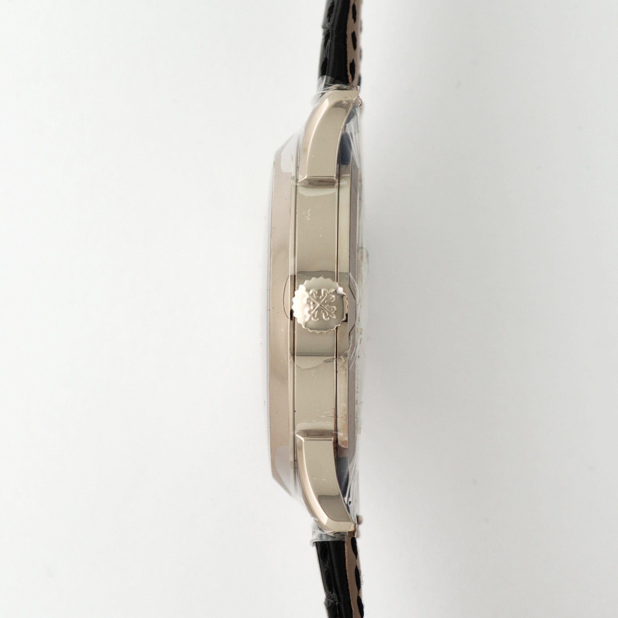 Patek Philippe - Patek Philippe White Gold World Time Watch Ref. 5230 - The Keystone Watches
