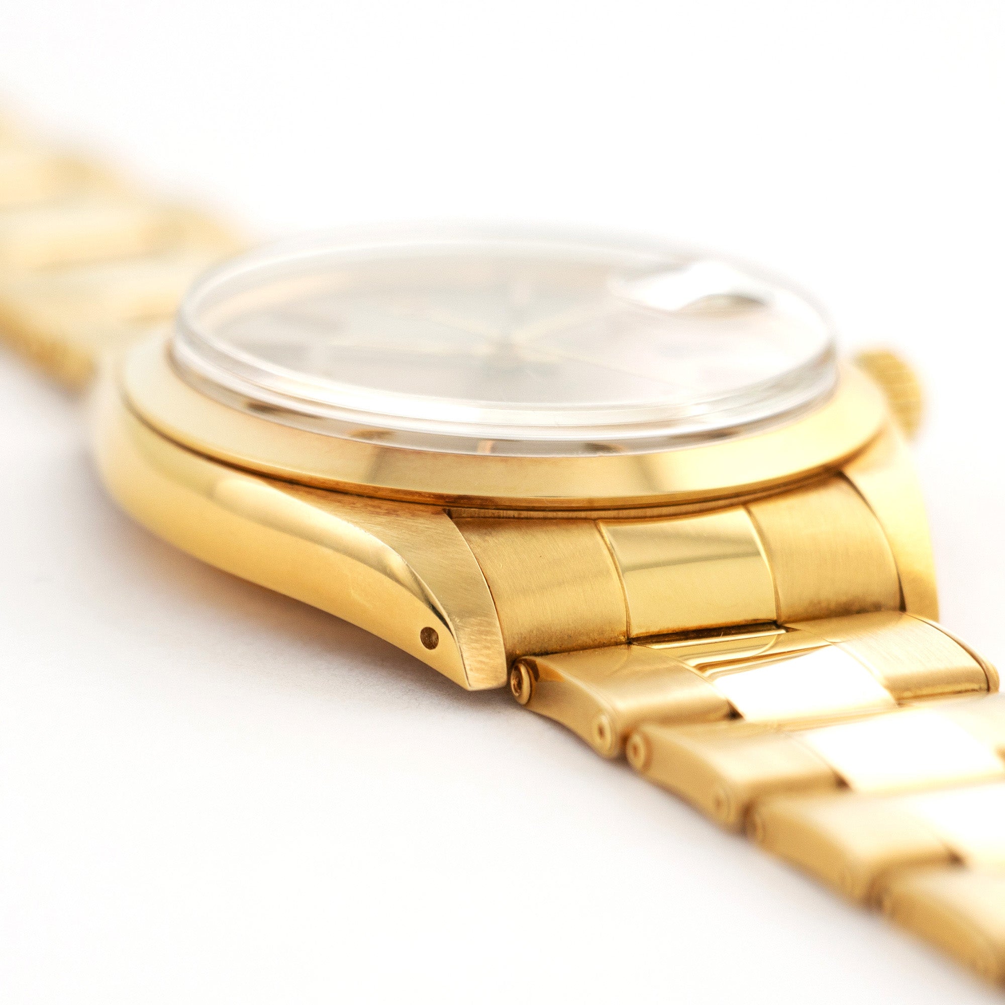 Rolex - Rolex Yellow Gold Date Watch Ref. 1500 with Original Warranty Paper - The Keystone Watches