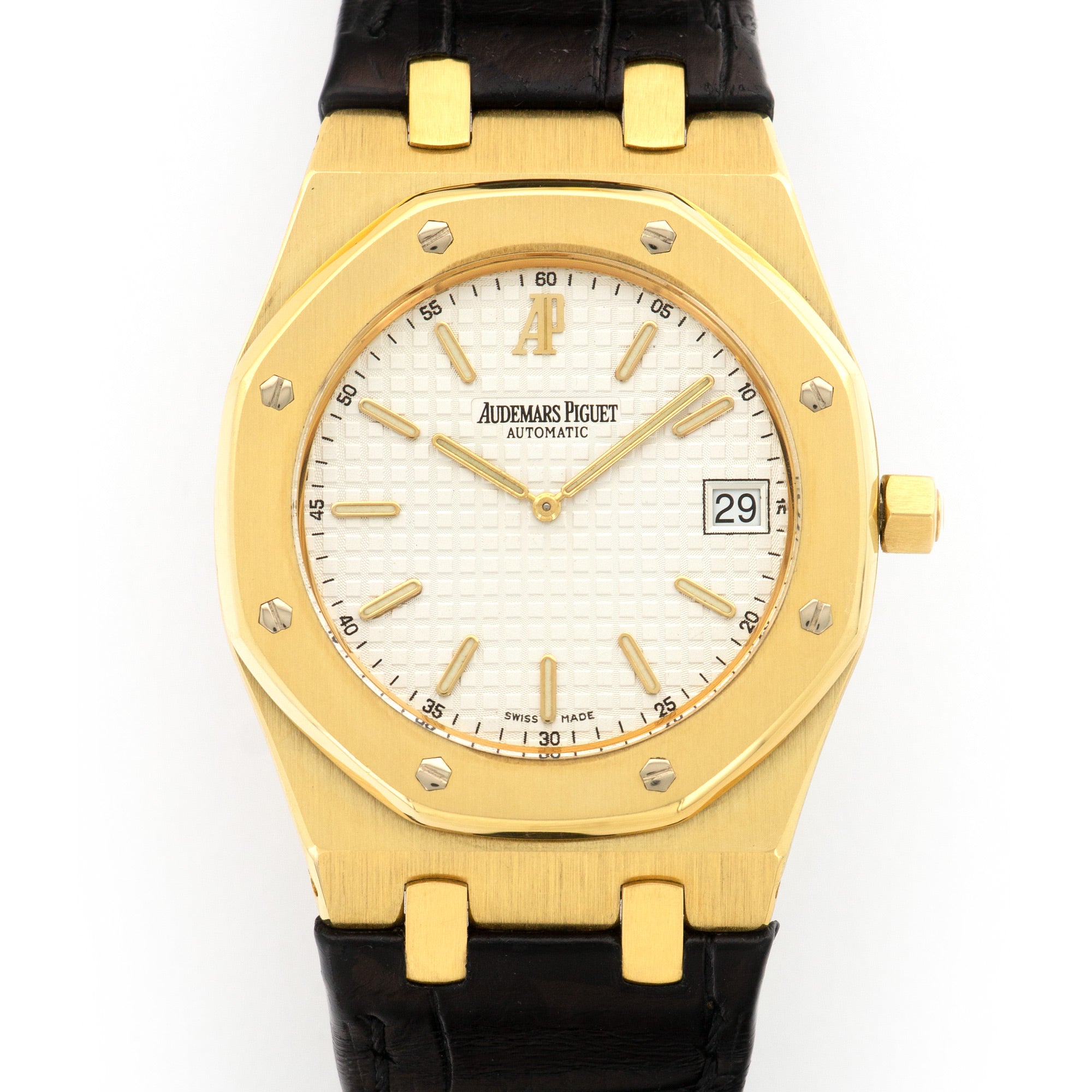 Audemars Piguet - Audemars Piguet Yellow Gold Royal Oak Ultra-Thin Watch Ref. 15202 - The Keystone Watches