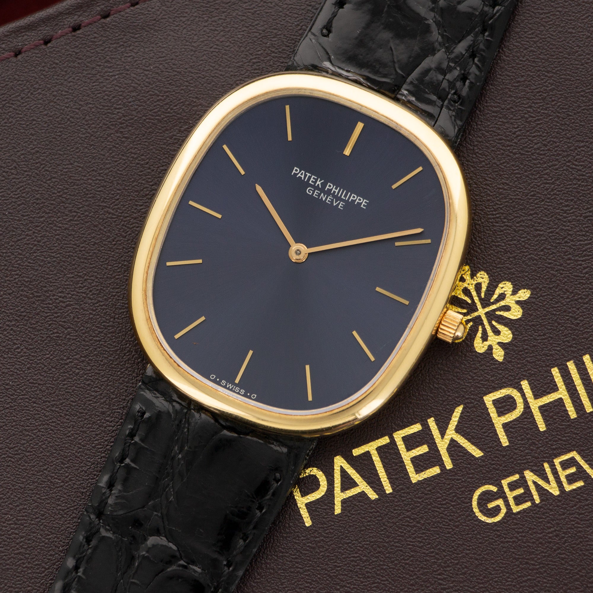 Patek Philippe - Patek Philippe Yellow Gold Ellipse Automatic Watch Ref. 3738 - The Keystone Watches