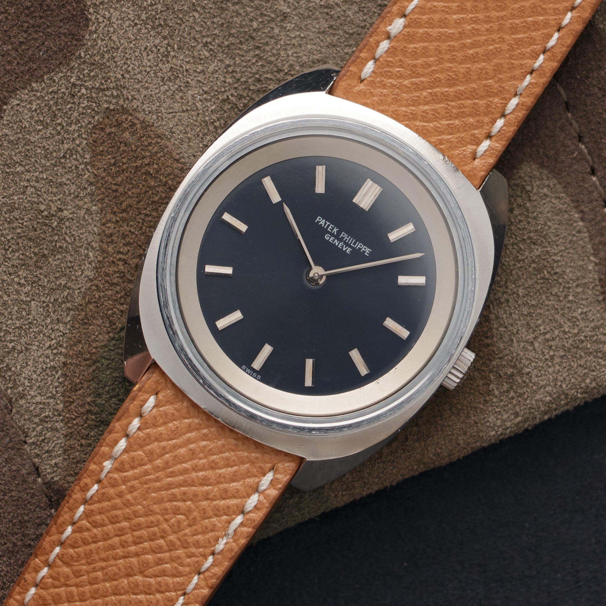 Patek Philippe - Patek Philippe Steel Tonneau-Shaped Watch Ref. 3579 - The Keystone Watches