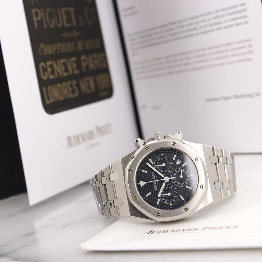 Audemars Piguet Royal Oak Chronograph Blue Watch Ref. 25860ST