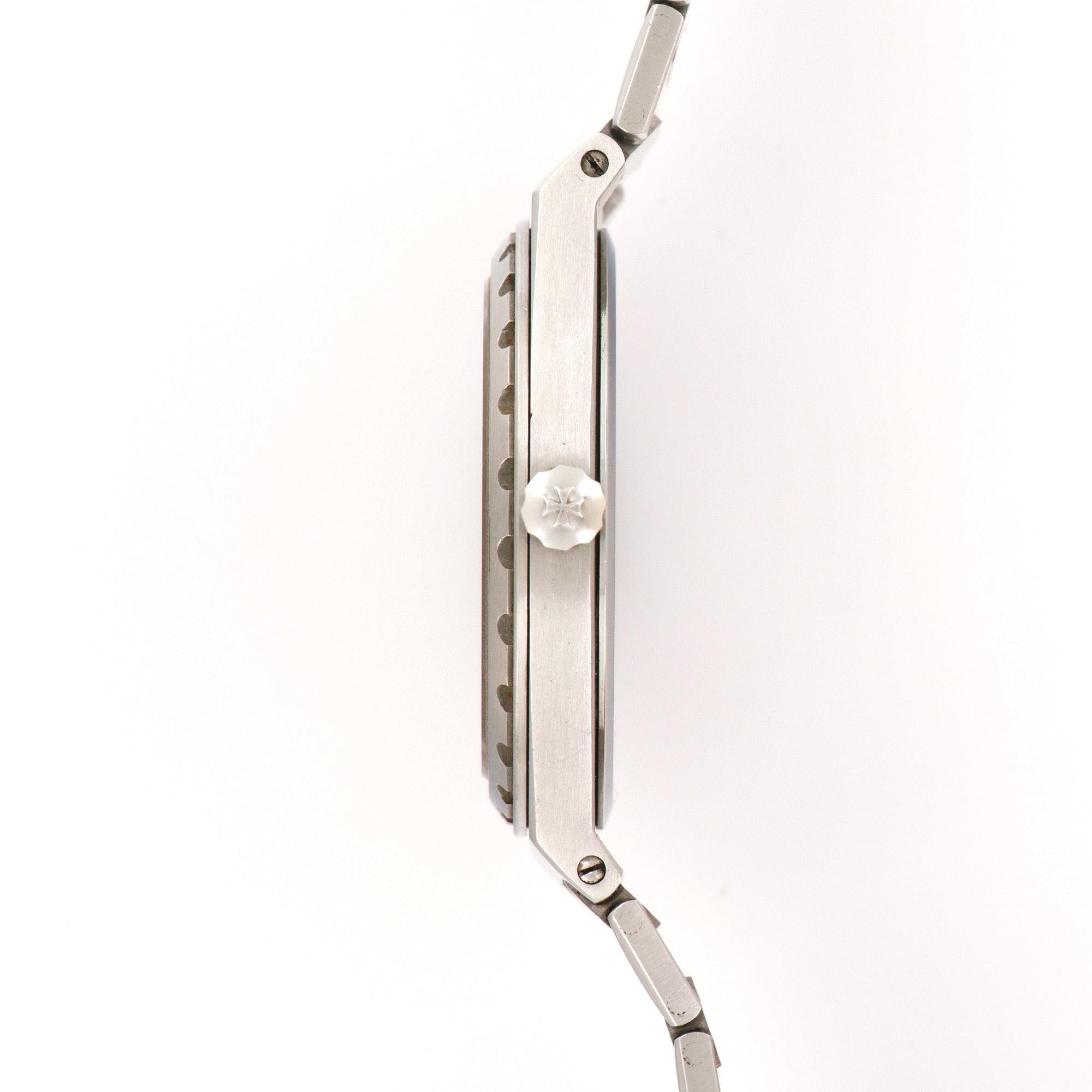 Vacheron Constantin - Vacheron Constantin Overseas Jumbo Automatic 222 Watch Ref. 44018 with Original Box and Papers - The Keystone Watches