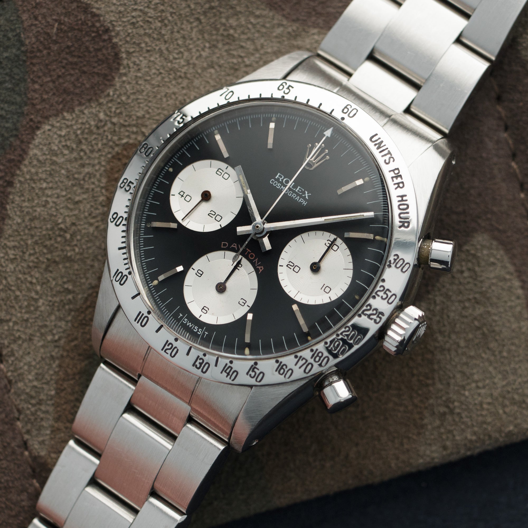Rolex - Rolex Cosmograph Daytona Cherry Red Watch Ref. 6239 - The Keystone Watches