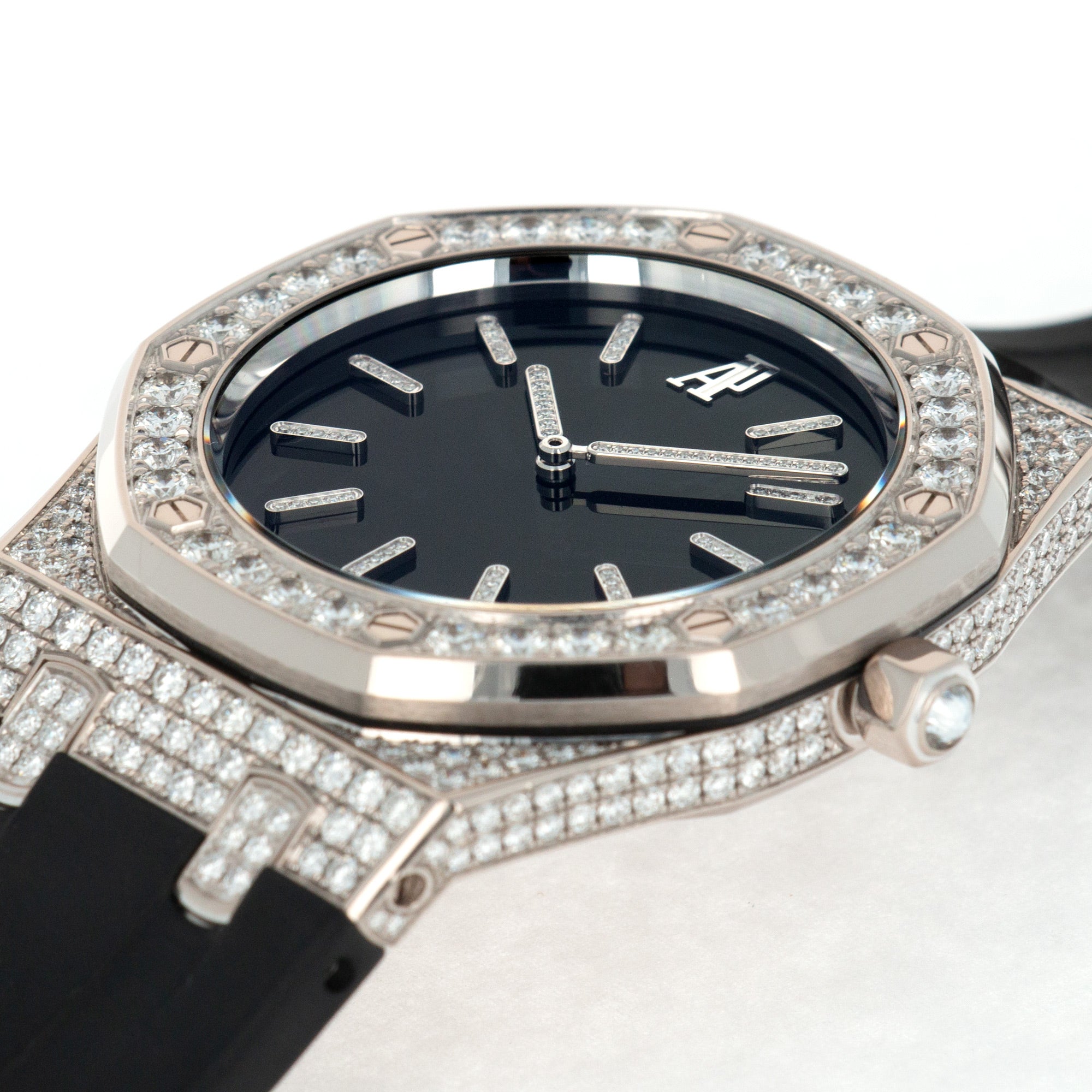 Audemars Piguet - Audemars Piguet White Gold Royal Oak Tuxedo Diamond Watch - The Keystone Watches