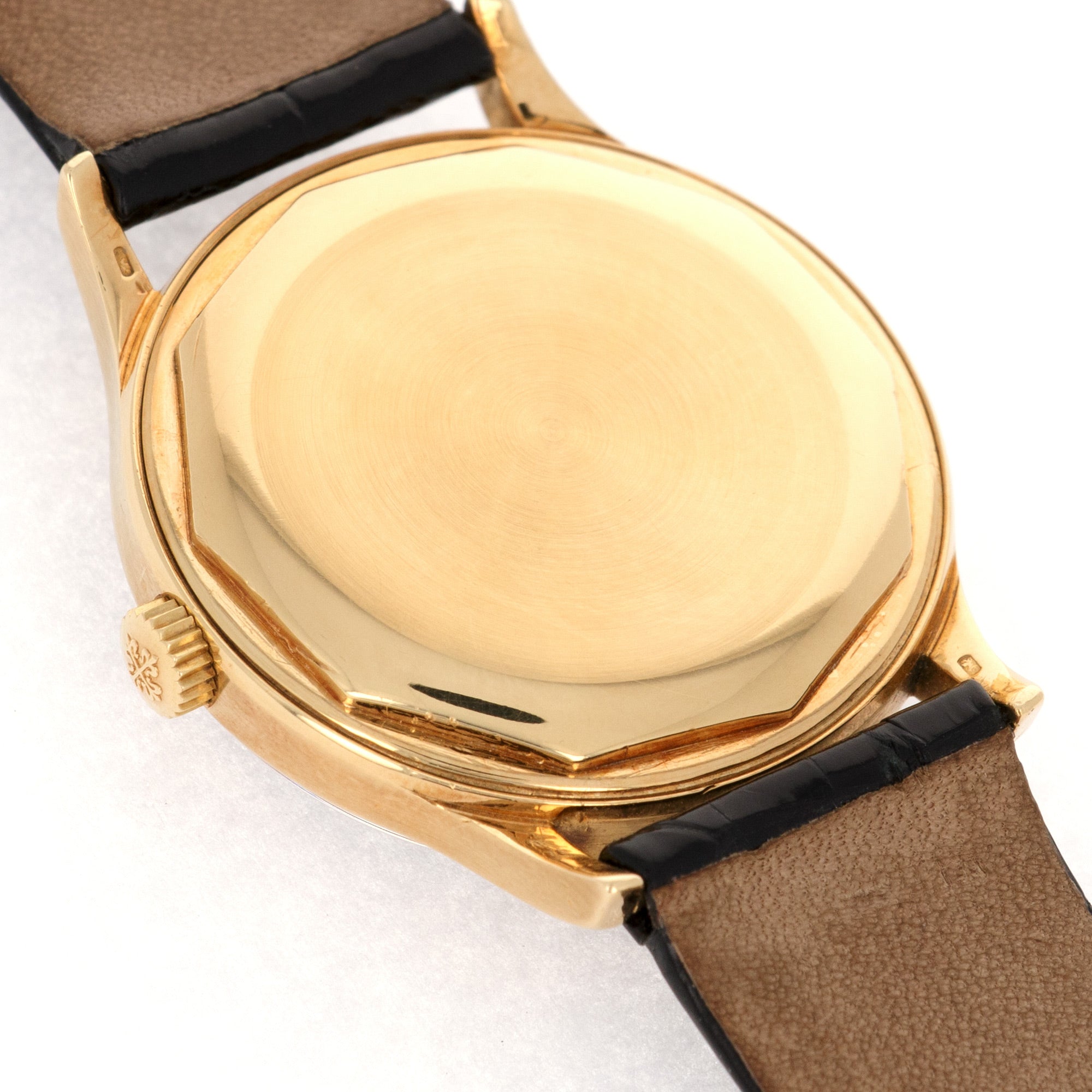 Patek Philippe - Patek Philippe Yellow Gold Calatrava Ref. 3514 - The Keystone Watches