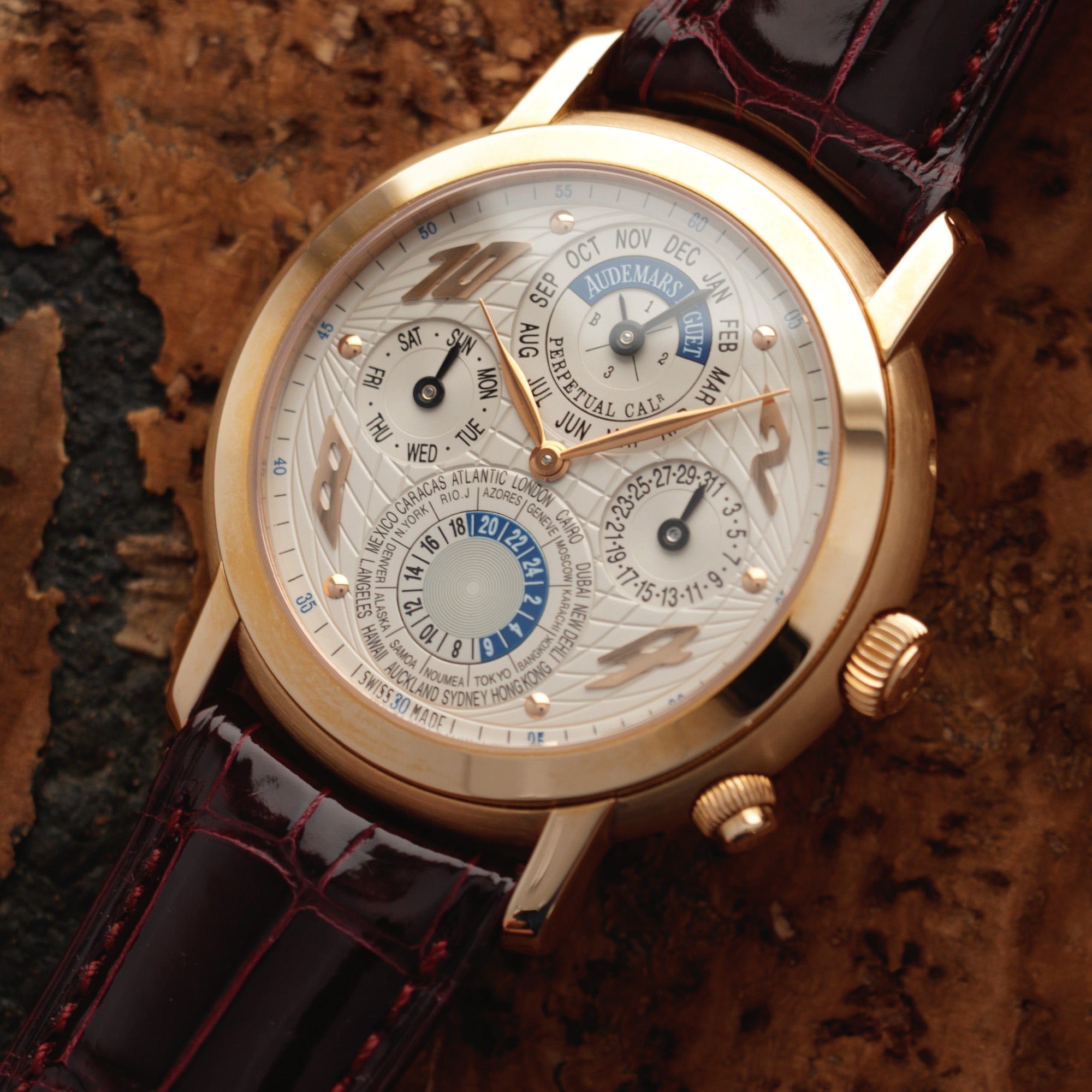 Audemars Piguet - Audemars Piguet Rose Gold Quantieme Perpetual Metropolis Anniversary Edition - The Keystone Watches