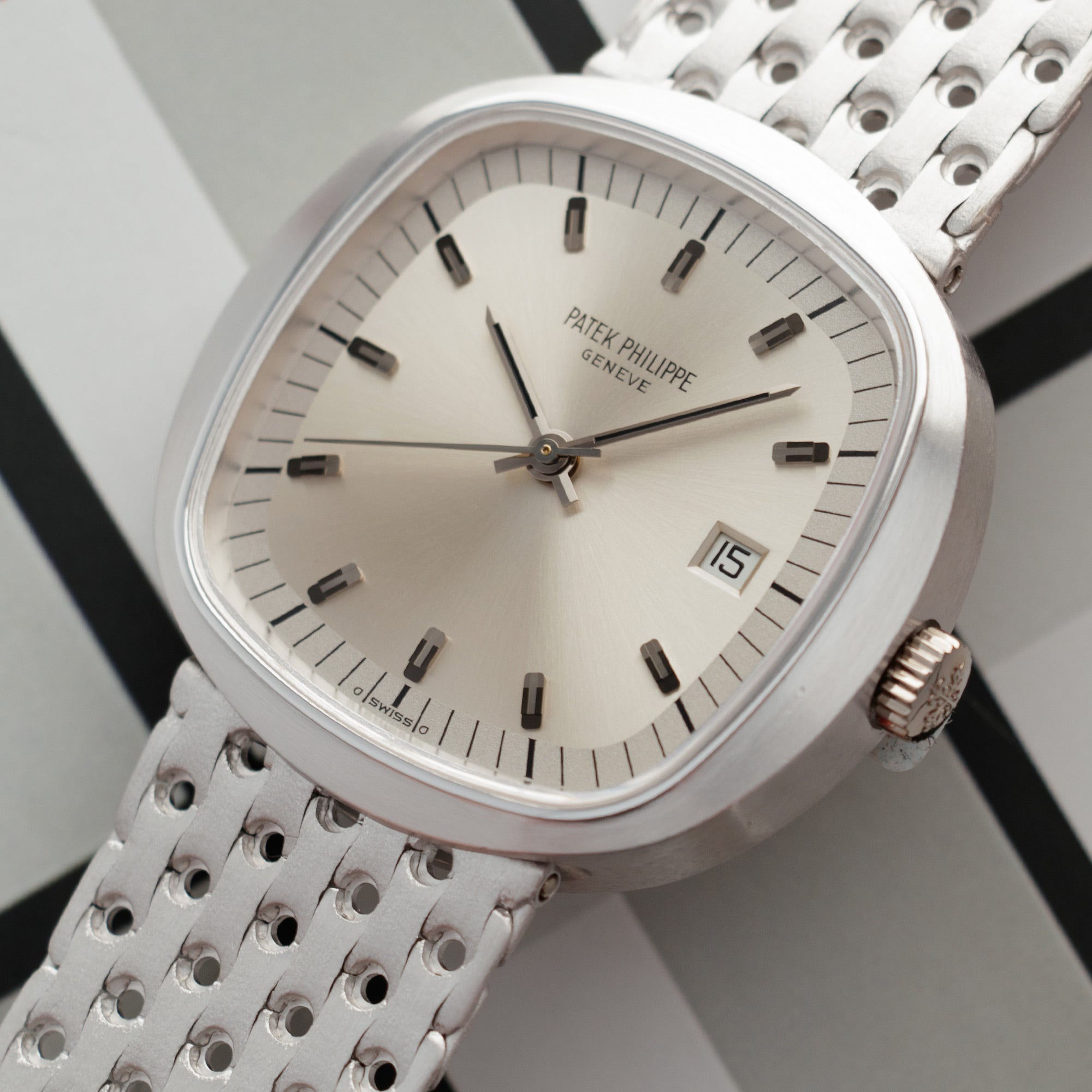 Patek Philippe - Patek Philippe White Gold Beta 21 Watch Ref. 3587 - The Keystone Watches