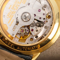 Audemars Piguet Yellow Gold Star Wheel Engraved Dial Ref. 25720