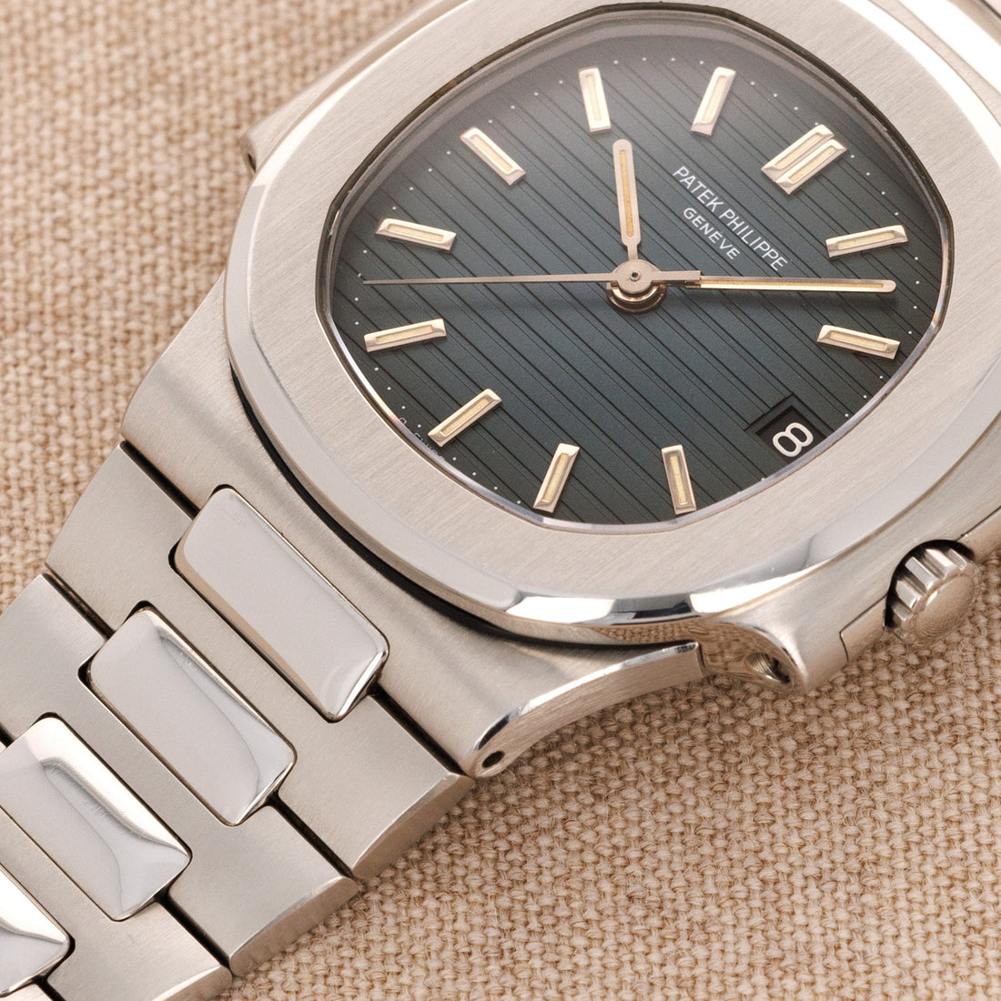 Patek Philippe Nautilus Watch Ref. 3800 with Box and Papers