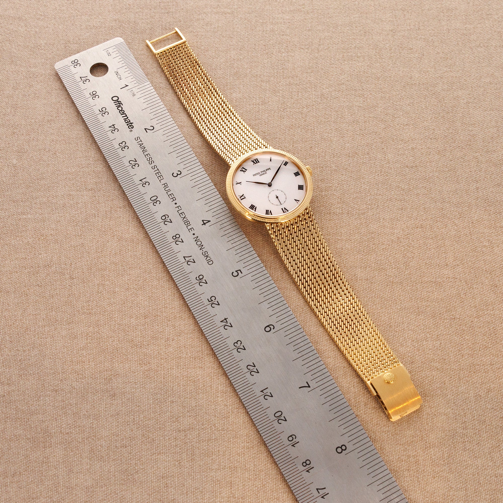 Patek Philippe - Patek Philippe Yellow Gold Calatrava Watch Ref. 3919 - The Keystone Watches