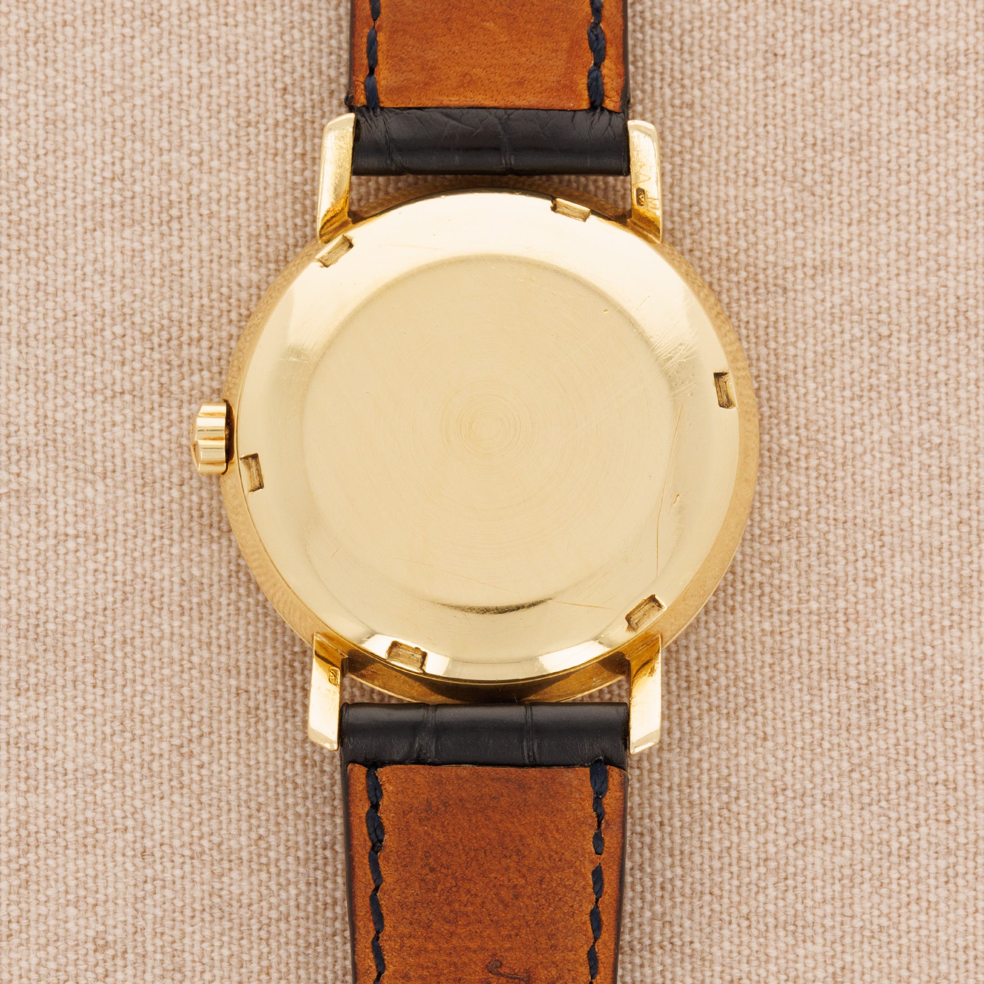 Patek Philippe - Patek Philippe Yellow Gold Calatrava Ref. 3440 - The Keystone Watches