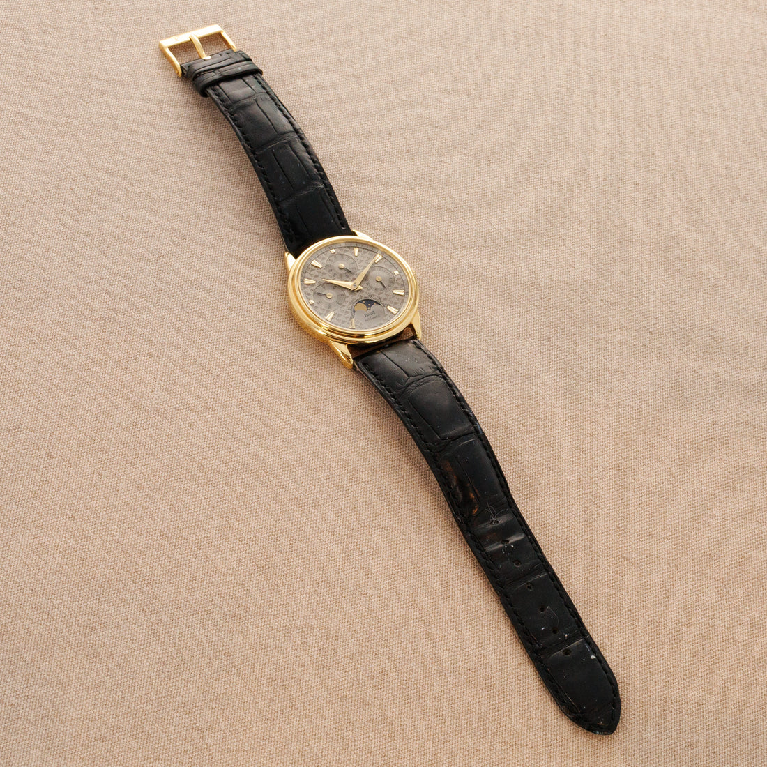 Piaget Yellow Gold Gouverneur Triple Calendar Ref. 15958 with Rare Textured Dial