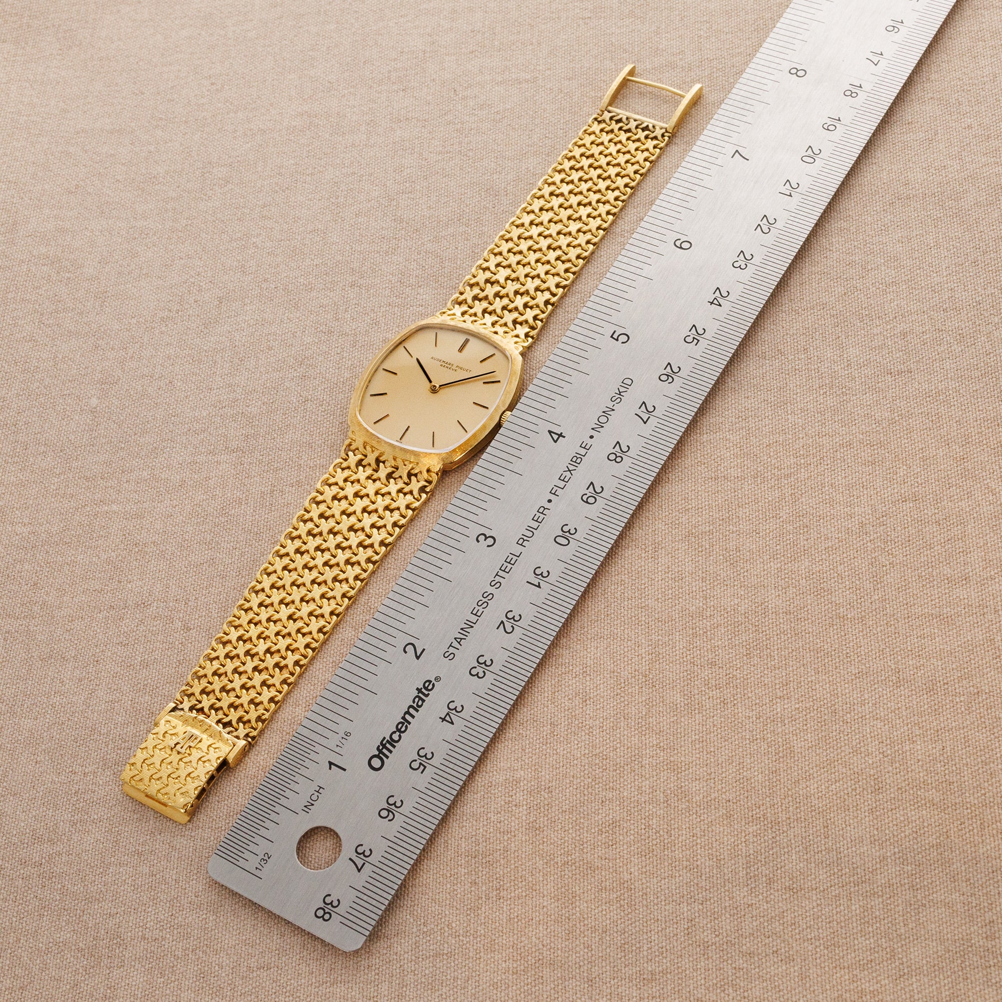 Audemars Piguet - Audemars Piguet Yellow Gold Vintage Bracelet Watch - The Keystone Watches