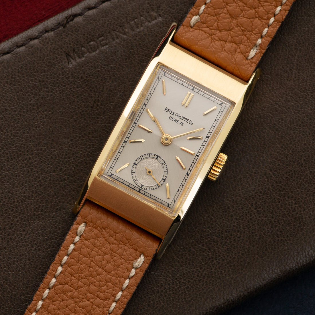 Patek Philippe Yellow Gold Ref. 425, with U.S.A. Boxing Provenance