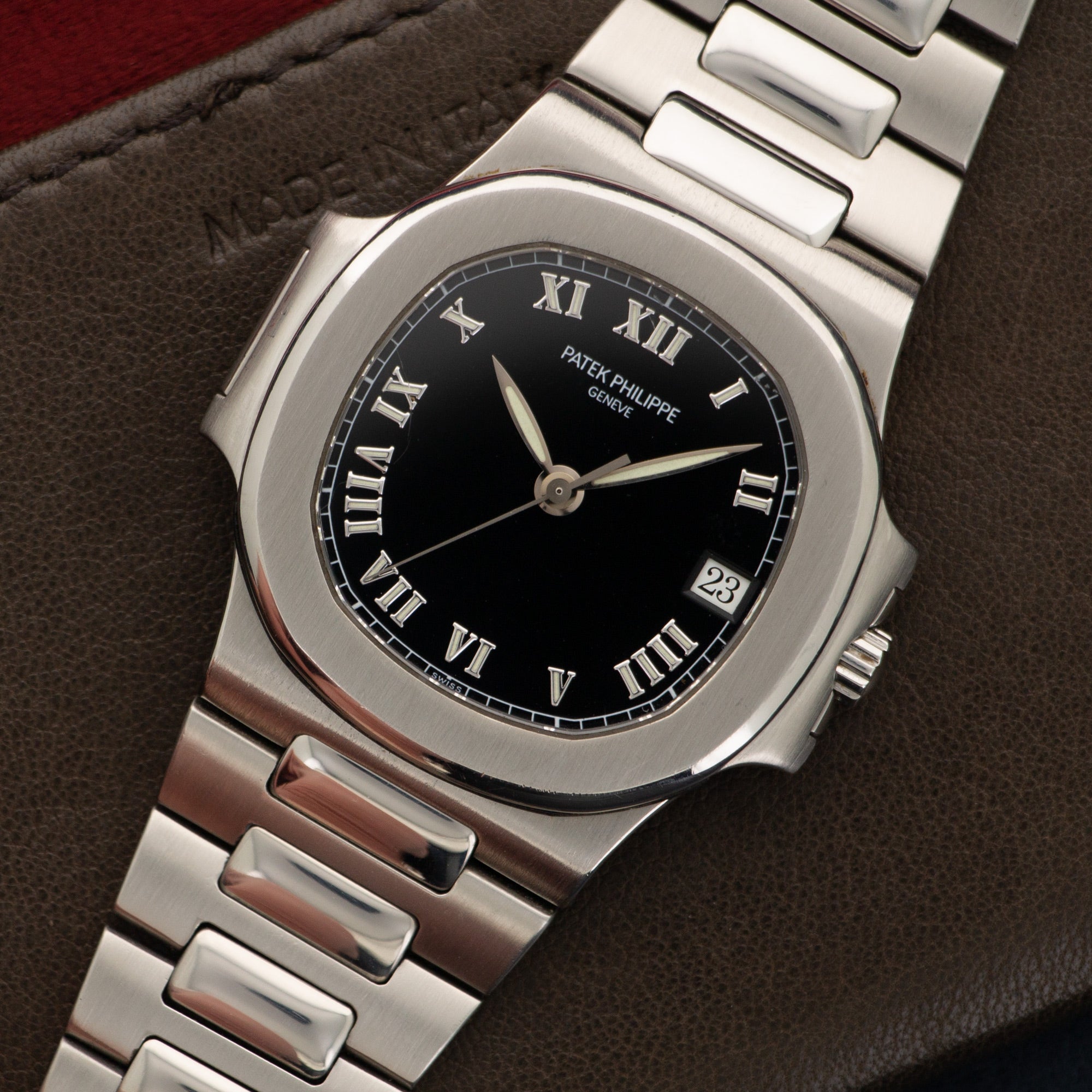 Patek Philippe - Patek Philippe Nautlus Watch Ref. 3800 - The Keystone Watches
