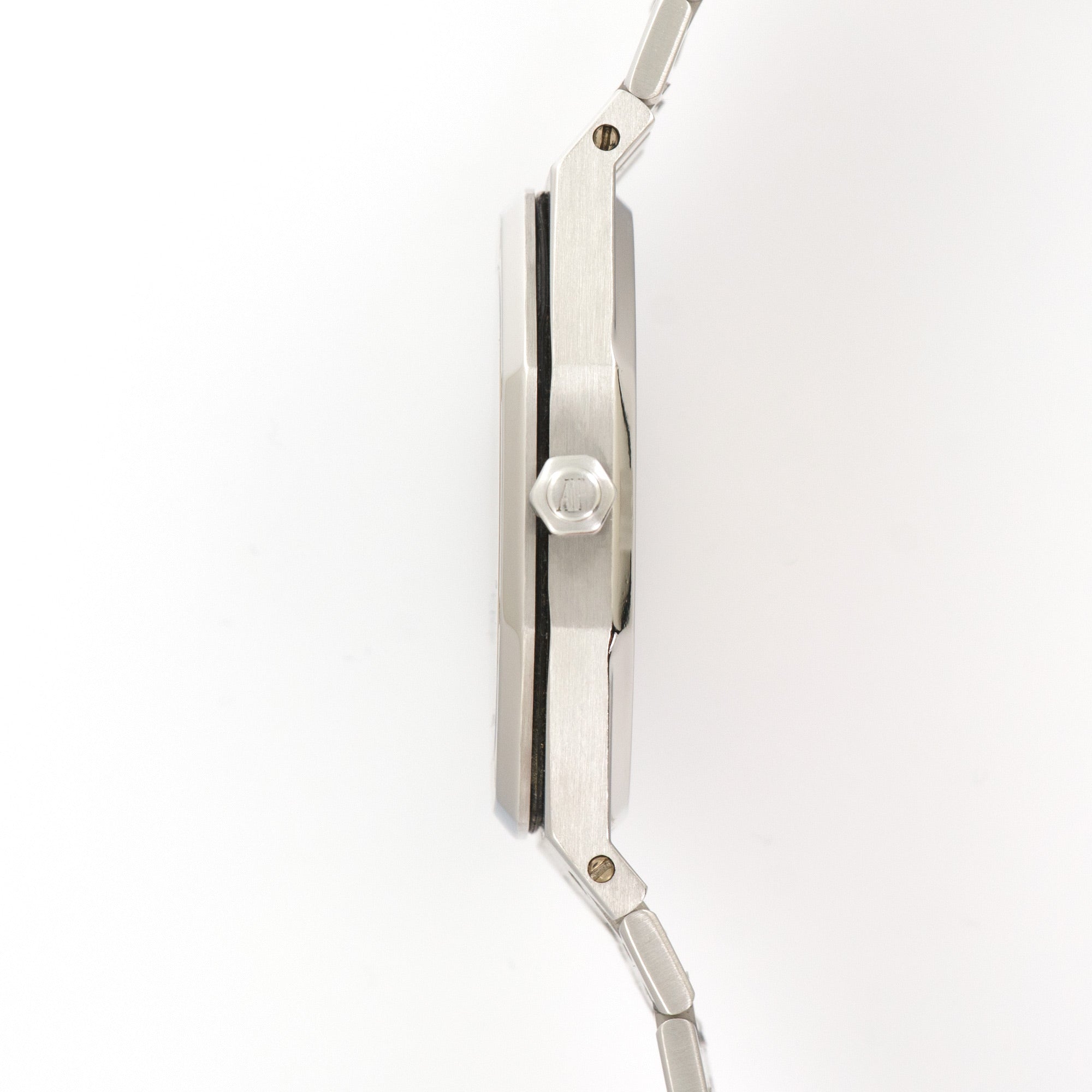 Audemars Piguet - Audemars Piguet Royal Oak Jumbo Firrst Series Watch Ref. 15202 - The Keystone Watches
