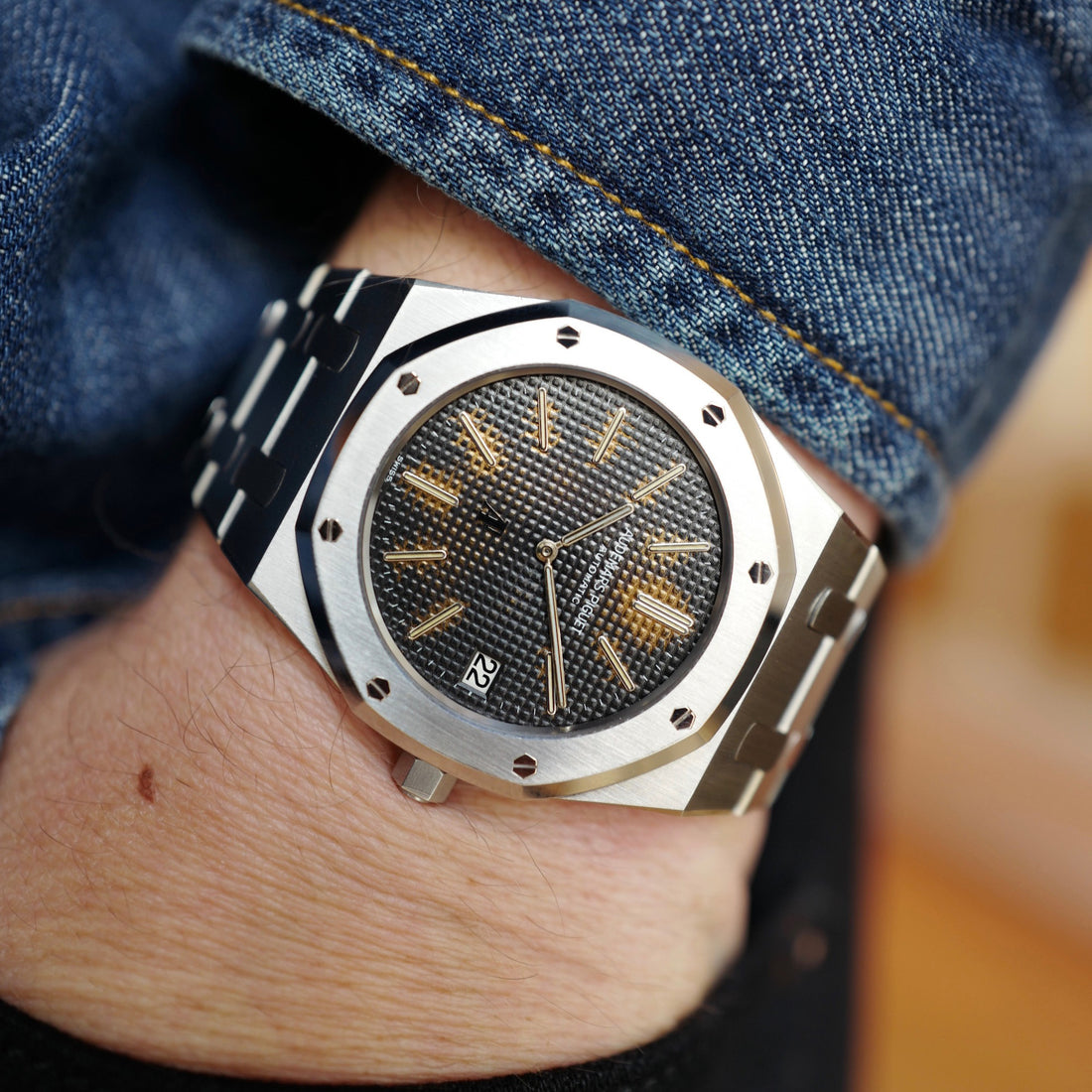 Audemars Piguet B-Series Royal Oak Jumbo Watch Ref. 5402 in Exceptional Condition