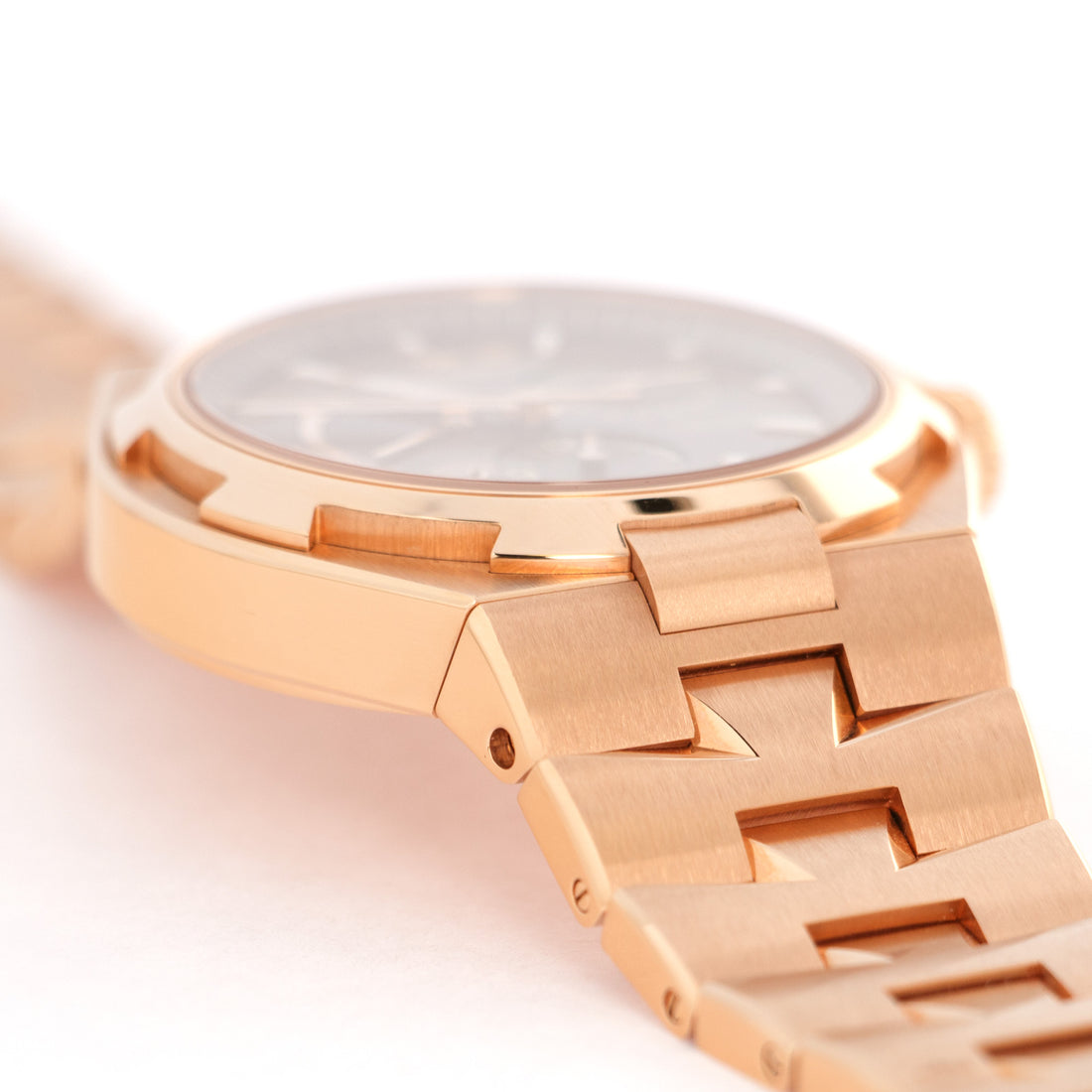 VACHERON CONSTANTIN OVERSEAS DUALTIME ROSE GOLD – Exclusive Timepieces