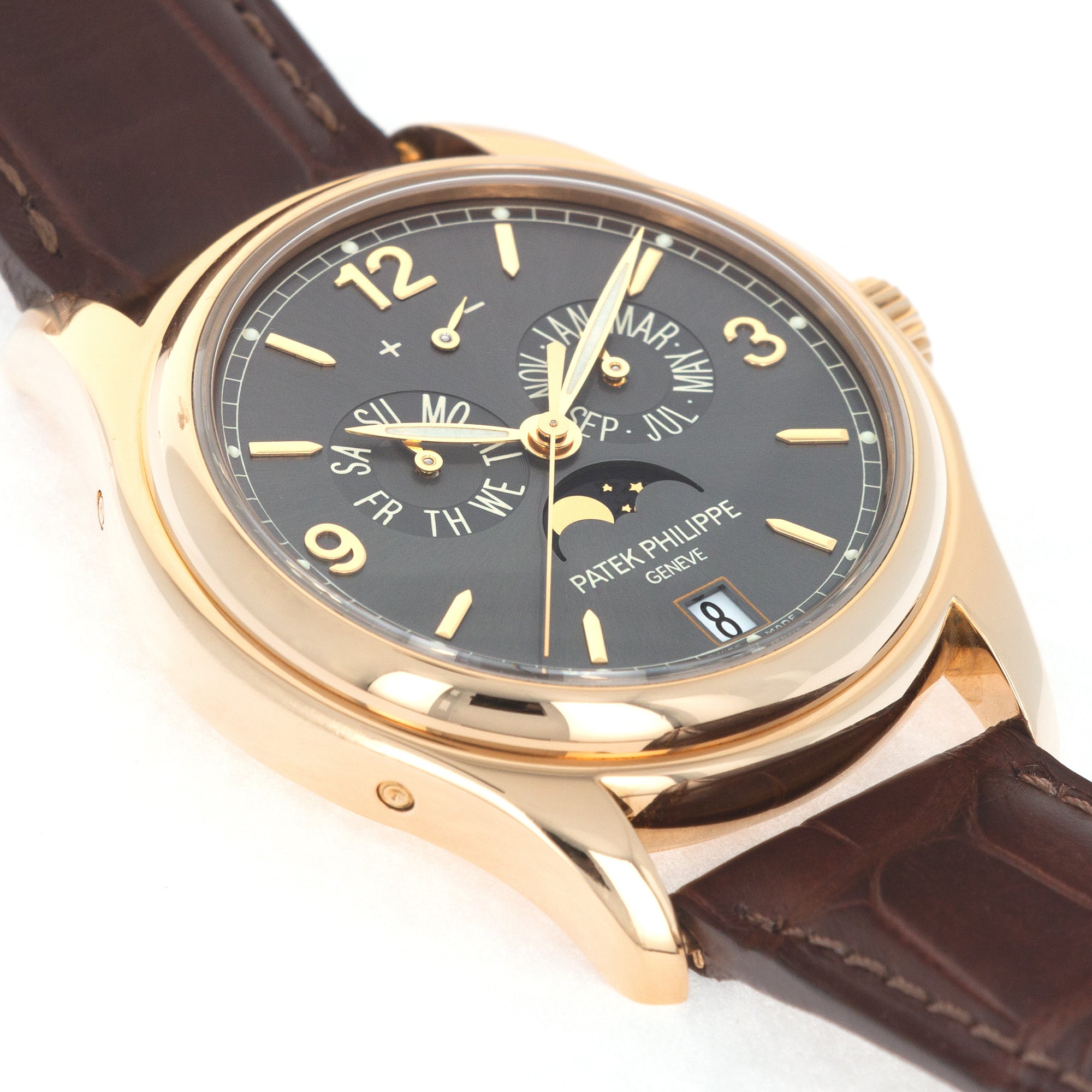 Patek Philippe - Patek Philippe Yellow Gold Annual Calendar Watch Ref. 5146 - The Keystone Watches